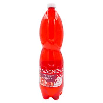 Минеральная вода Magnezia среднегазированная со вкусом красного апельсина 1,5 л - купить, цены на BONUS - фото 1