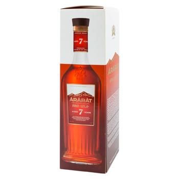 Бренди Ararat 7 лет 0,5л - купить, цены на BONUS - фото 1